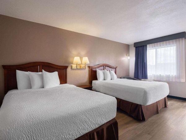 Travelodge by Wyndham Tucson AZ image 15