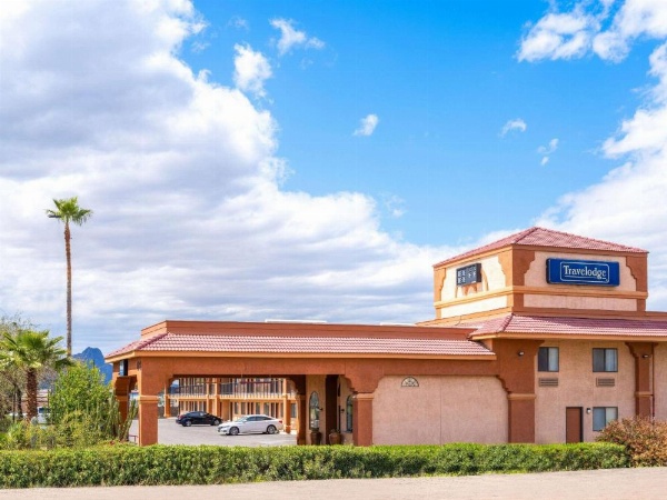Travelodge by Wyndham Tucson AZ image 8